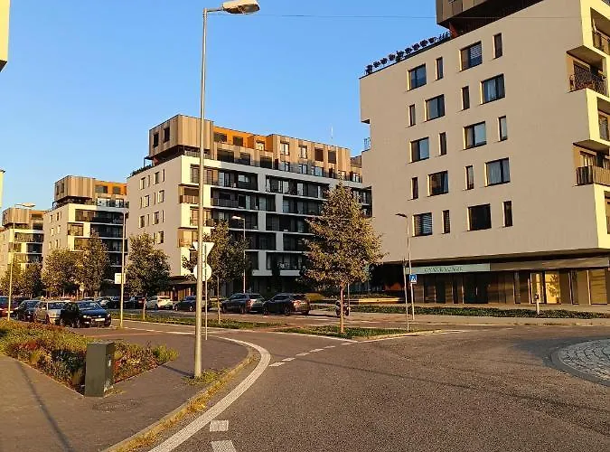 Apartment Cozy One-room With Garage And Ac Bratislava