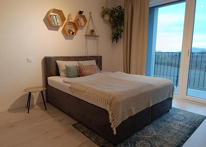 Cozy One-room With Garage And Ac * Bratislava
