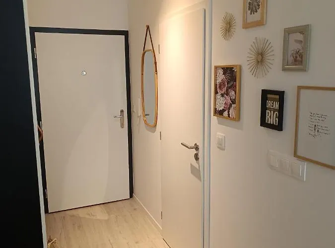 Cozy One-room With Garage And Ac Апартаменти